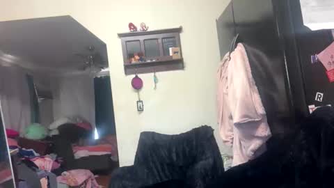 molly_theslut online show from March 23, 2:11 pm