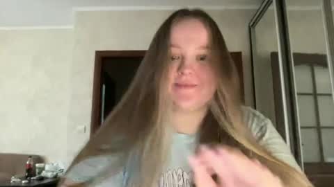 Alice online show from July 8, 2:53 pm