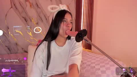 New girl Emily Valentina  Michelle online show from September 28, 2:09 am