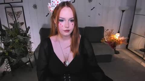 Molly online show from October 31, 6:14 am