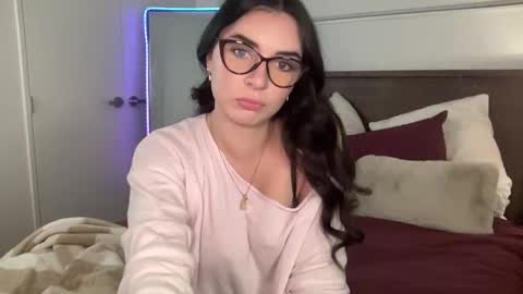 Molly online show from November 18, 2:03 am