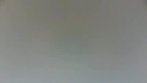 moment71200 online show from January 10, 6:49 pm