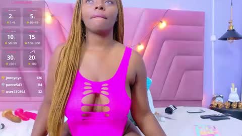  DINAH  online show from November 28, 3:25 am