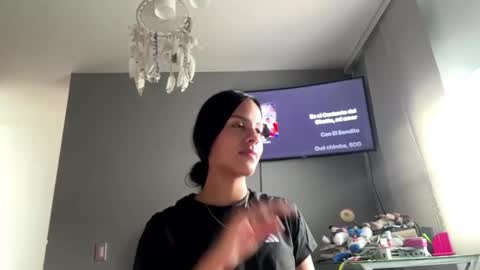 Molly online show from March 4, 9:12 pm