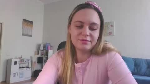 monarise online show from March 23, 9:47 am