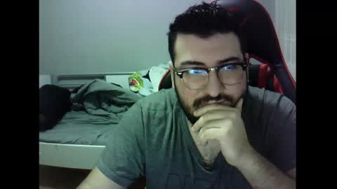 Mert online show from December 14, 2:11 am