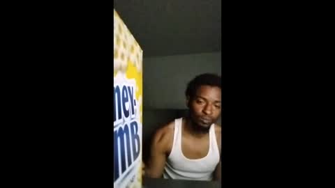 moneyovafame1994 online show from March 30, 1:38 am