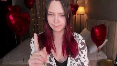 Monica online show from February 9, 5:55 am