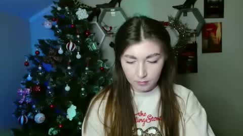 sweet girl and shine body online show from November 13, 12:19 pm