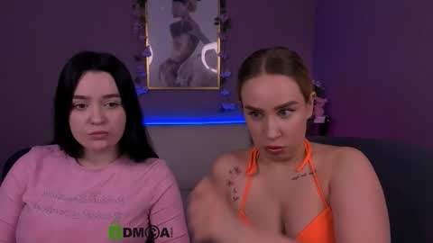 Monica online show from March 1, 8:13 pm