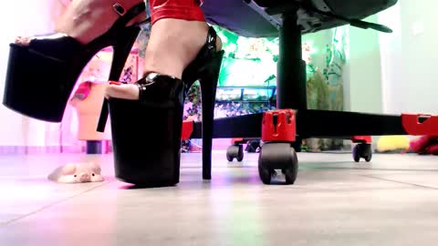 Monika online show from October 12, 1:48 pm