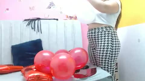 monickhot303av online show from February 14, 2:07 am