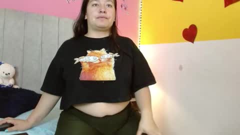 monickhot303av online show from November 29, 9:39 am