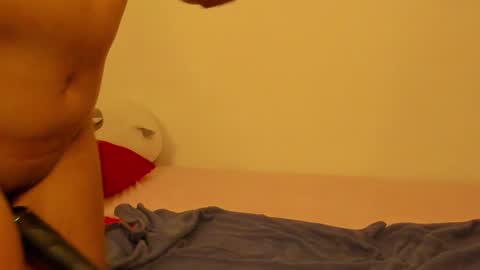 Monie   Help me reach 100 likes online show from February 1, 2:58 am