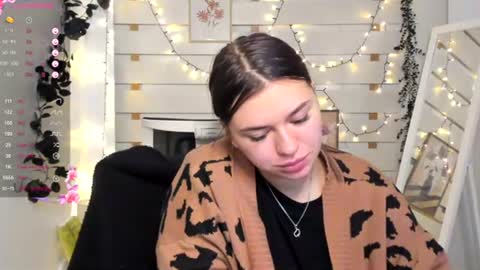 Monika online show from January 7, 1:49 pm