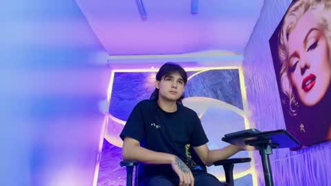 monky_0002 online show from June 29, 8:30 pm