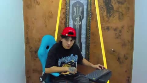 monky_0002 online show from June 27, 8:59 pm