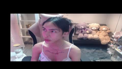 ELYSE A SIMPLE GIRL online show from March 7, 12:16 pm