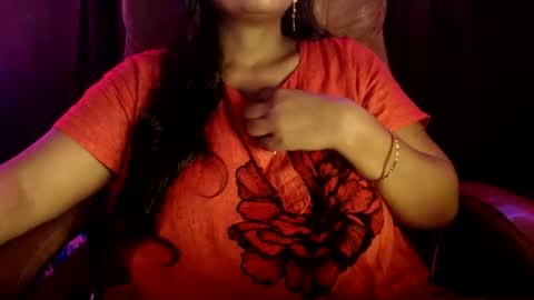 Snapshot of moody_maya chatting on September 9, 8:14 am Maya online show from September 9, 8:14 am