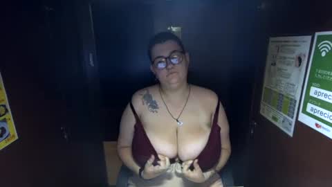 Moo Jay online show from September 18, 7:56 am