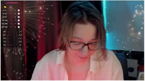 Snapshot of moon__girl chatting on January 31, 8:12 pm Roxy online show from January 31, 8:12 pm