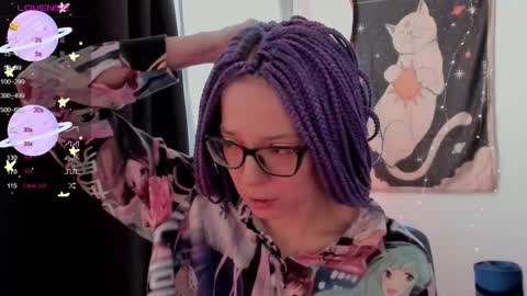 Snapshot of moon__girl chatting on October 3, 10:34 am Roxy online show from October 3, 10:34 am