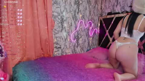 Snapshot of moon_zharith_kawaiigirl chatting on September 23, 2:16 am moon zharith INDEPENDENT MODEL online show from September 23, 2:16 am