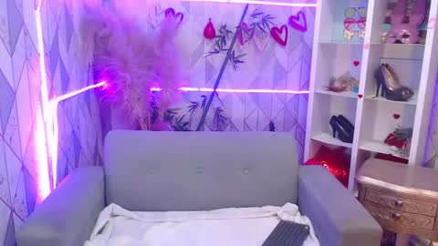 Charlotte online show from October 4, 8:50 pm