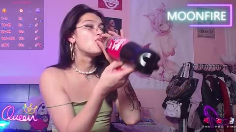 Nicky  online show from December 21, 9:49 am