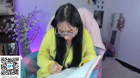 MOON  online show from November 16, 4:03 am