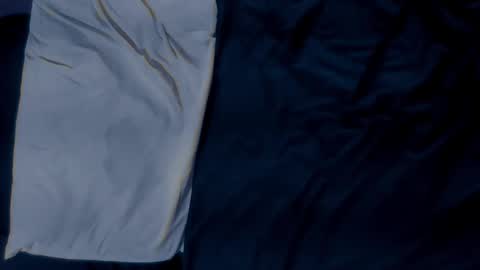 Moonless online show from November 15, 6:48 am