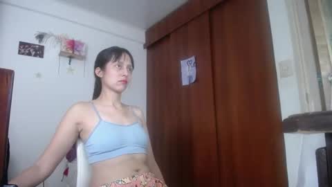 moonlunita online show from July 14, 8:47 pm