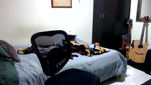 Snapshot of morbidangel08 chatting on October 13, 4:58 am Abelardo online show from October 13, 4:58 am