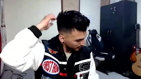 Abelardo online show from December 13, 11:11 pm