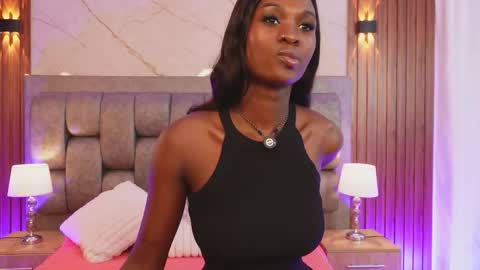 more hott online show from February 21, 7:17 pm