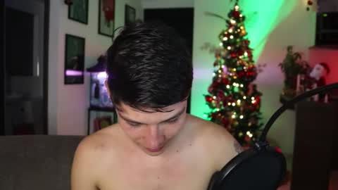   online show from December 18, 3:37 am