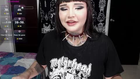 Morgan Moon online show from June 9, 7:13 pm