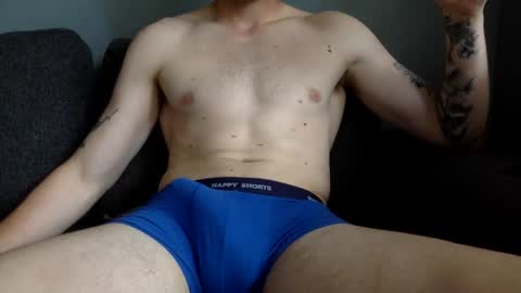 morowin_ online show from June 1, 12:50 pm