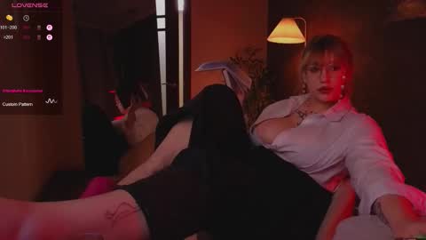 morvelyn online show from September 12, 2:13 am