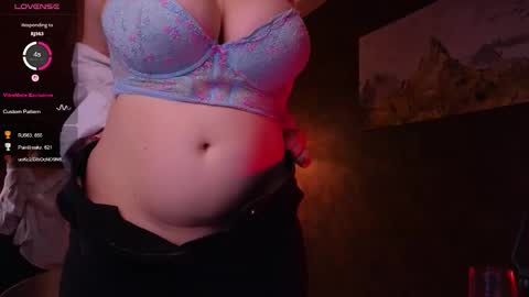 morvelyn online show from September 13, 2:14 am