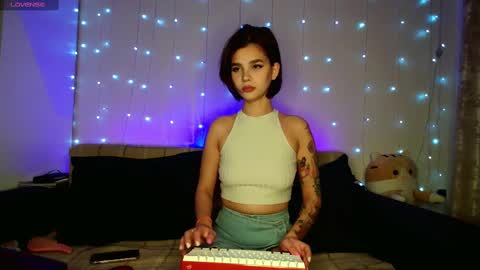 Kris online show from February 26, 7:10 pm