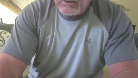 motorguy08 online show from February 28, 9:23 pm