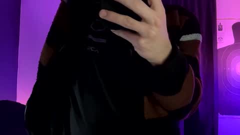 mount_vesuvius online show from November 24, 7:29 am