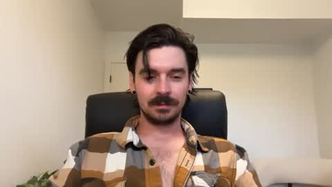 moustachematt online show from June 27, 2:28 am