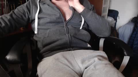 Snapshot of mpmimp chatting on December 30, 1:14 pm mpmimp online show from December 30, 1:14 pm