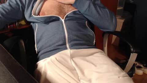 Snapshot of mpmimp chatting on December 8, 3:13 pm mpmimp online show from December 8, 3:13 pm