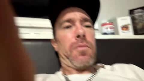 mr_a420 online show from December 17, 9:21 pm