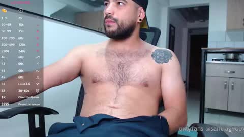 Snapshot of mr_chr1s chatting on October 3, 11:29 am chris online show from October 3, 11:29 am