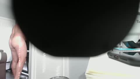 Snapshot of mr_e_solved chatting on December 17, 6:09 pm just me online show from December 17, 6:09 pm