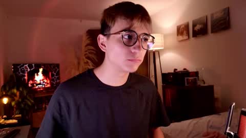 Snapshot of mr_evan1 chatting on October 30, 4:40 pm Mr Evans online show from October 30, 4:40 pm